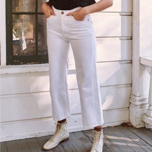 THE GREAT. The Rider Jeans in Stone